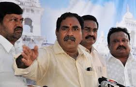 telangana,tdp leaders,encounter  అడకత్తెరలో పోకచెక్కలా టీ-టీడీపీ..!!