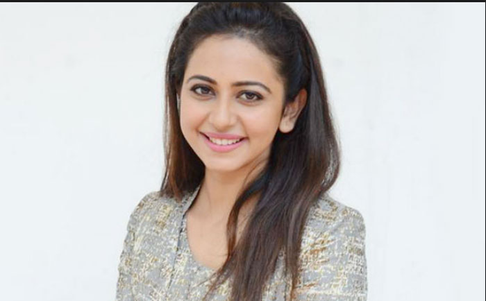 rakul preet singh,kiara advani,wish,social media  కైరా అద్వానీకి రకుల్‌ ప్రీత్ ప్రశంస..!