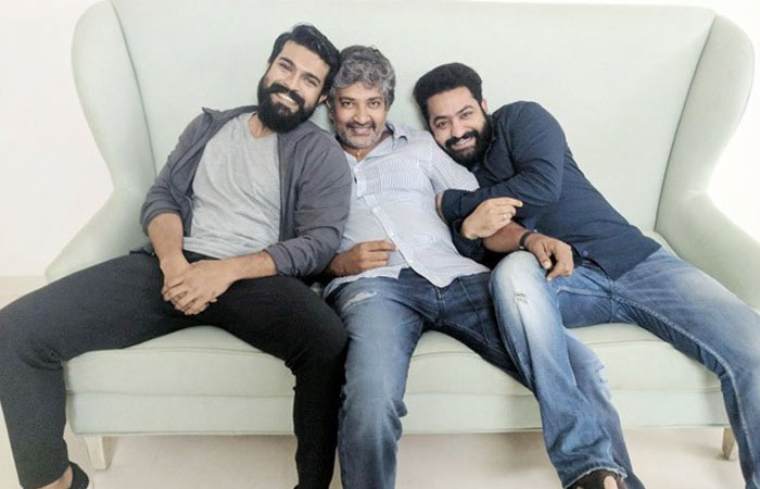 rajamouli,ram charan,jr ntr,remunerations,iddaroo iddare  రెమ్యునరేషన్స్ లేకుండా రాజమౌళి సినిమా!