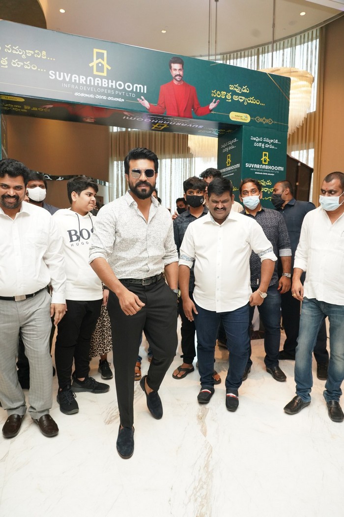 ram charan,suvarnabhumi press meet,ram charan at suvarnabhumi press meet photos  రామ్ చరణ్ సువర్ణభూమి ఈవెంట్ 