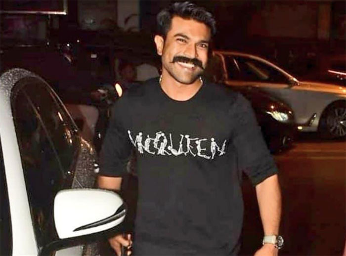 ram charan,latest look,viral,social media  వైరల్ అవుతున్న రామ్ చరణ్ తాజా లుక్