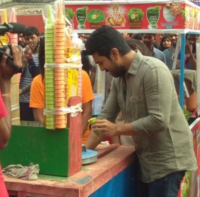 ram charan,,lakshmi manchu,memu saitham,ice creams  చిట్టిబాబు.. ఐస్‌క్రీములు, సోడాలు అమ్మాడు!