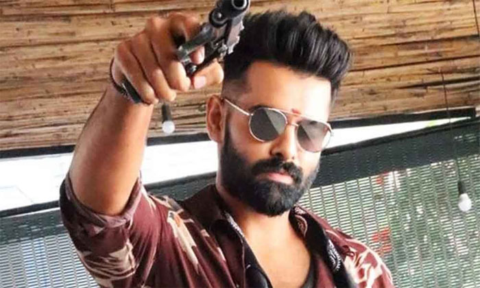 puri jagan,ismartshankar,hero ram  ‘ఇస్మార్ట్ శంక‌ర్‌’లో రామ్ ఎప్పుడు చేయని పాత్ర!