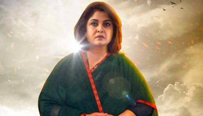 ramya krishna,jayalalitha  ఆ బయోపిక్ కు ఒకే చెప్పిన రమ్యకృష్ణ 