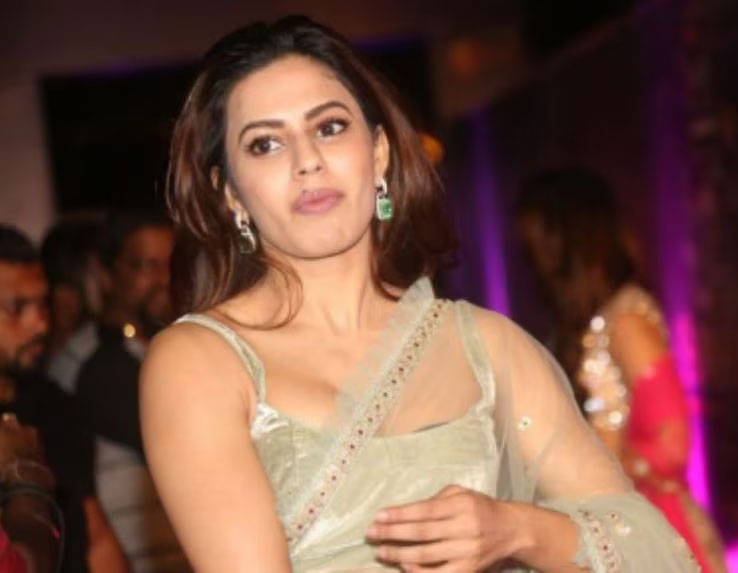 ranya rao  స్మ‌గ్లింగ్ కేసులో న‌టికి 102 కోట్ల జ‌రిమానా