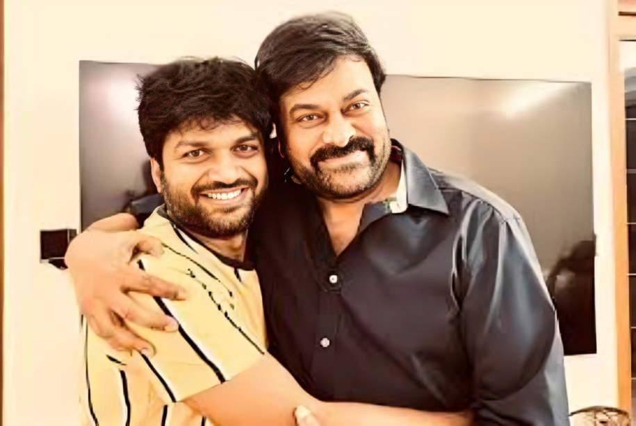 chiranjeevi  చిరు తో ఫస్ట్ హాఫ్ లాక్ చేసిన రావిపూడి 