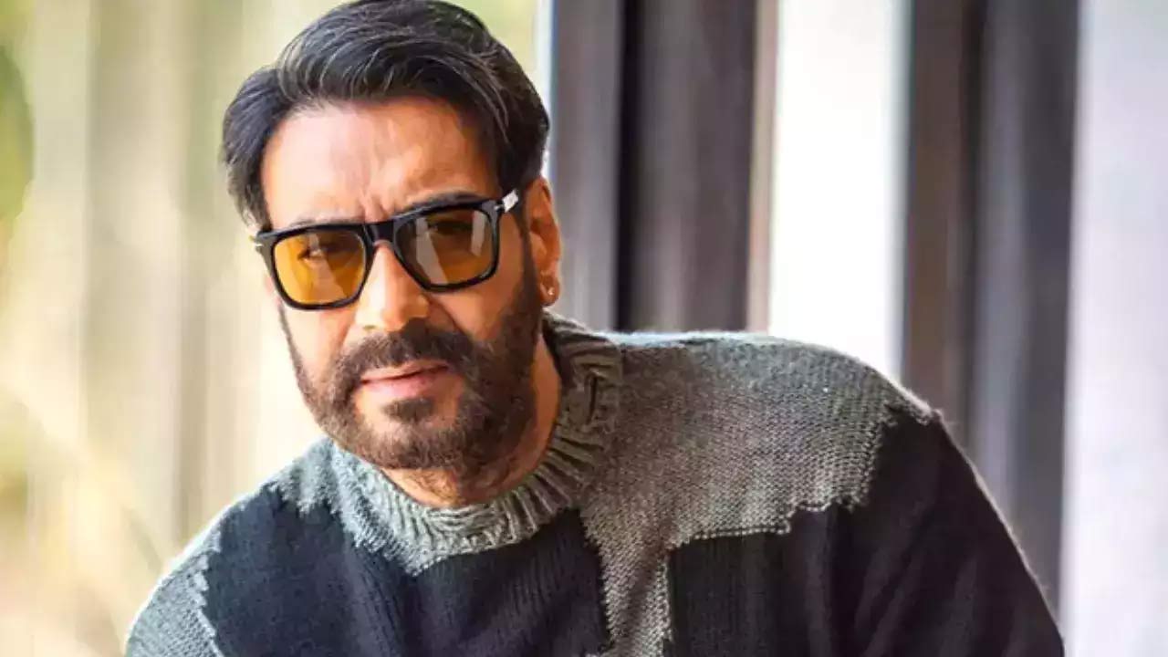 ajay devgn  రియలైజ్ అవుతున్న బాలీవుడ్ హీరోలు 