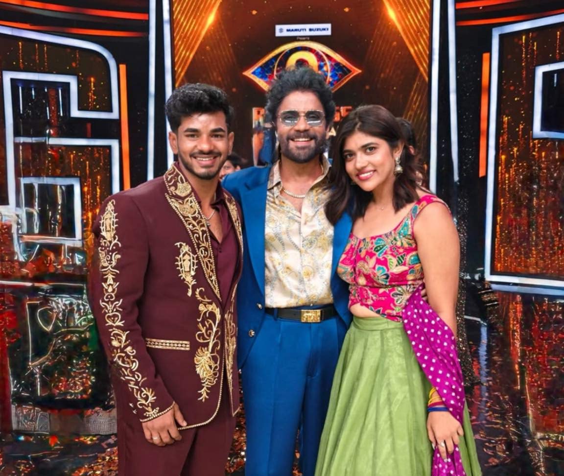 rithu  బయట కూడా జంటగానే కనిపిస్తున్నారు 