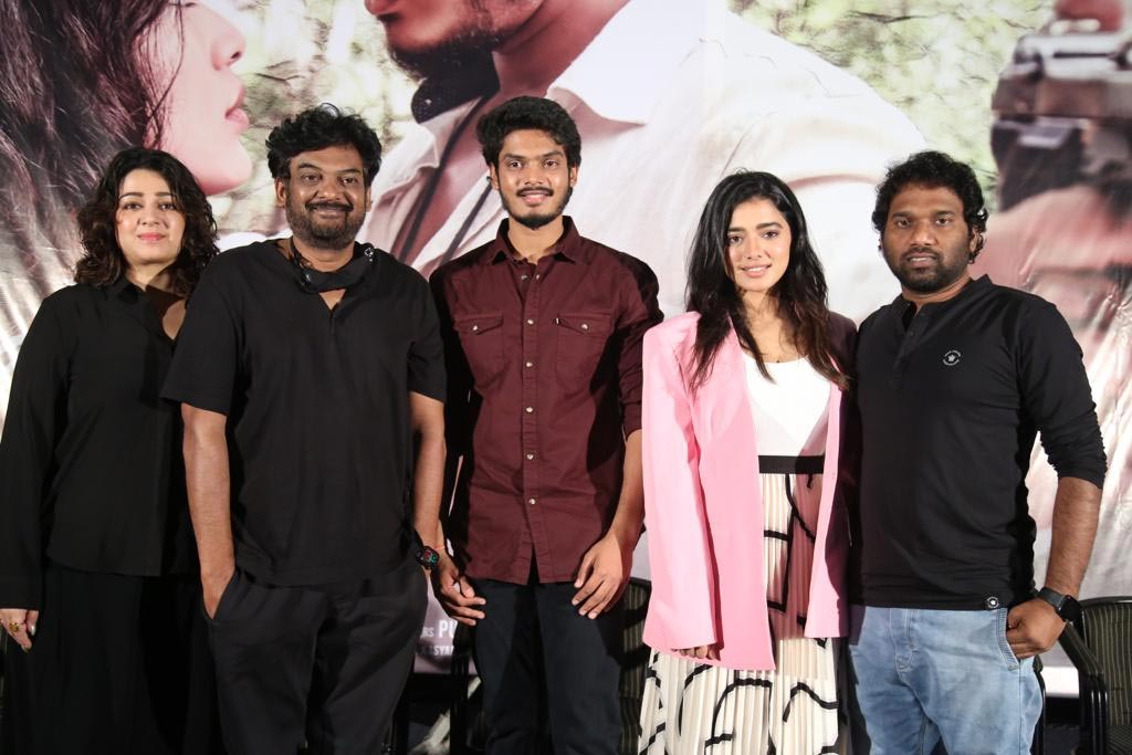 akash puri,romantic movie,puri jagannadh,akash puri romantic pre release press meet,romantic pre release press meet,charmee,anil,kethika sharma  రొమాంటిక్  ప్రీ రిలీజ్ ప్రెస్ మీట్ 