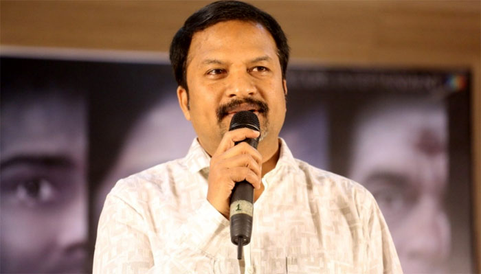 rp patnaik,director teja,singer usha,clash  ఆమెతో గ్యాప్‌ గురించి ఆర్పీ ఇలా చెప్పాడు! 