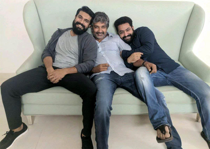 rrr,gunnam gangaraju,story,rajamouli,ram charan,rama rao  మూడు ఆర్ ల కథపై ముచ్చట్లే ముచ్చట్లు..!