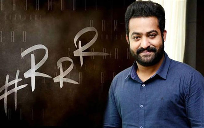 jr ntr,rrr,special video,komaram bheem,young tiger ntr,rajamouli  RRR: ఎన్టీఆర్ ఫ్యాన్స్ ఆందోళనకి కారణం ఇదేనా?