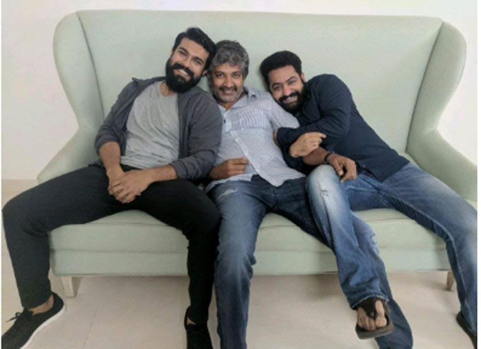 jr ntr,ram charan,rajamouli,multistarrer  చరణ్, ఎన్టీఆర్, రాజమౌళి.. సిట్టింగ్ కు రెడీ!