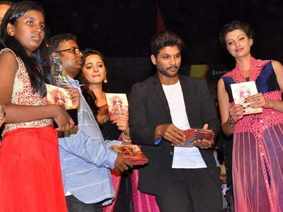 rudhramadevi,anushka,audio launch,13th century,rudramadevi audio launch,media  పాటల వేడుక కూడా 13వ శతాబ్దంలోనే జరిగిందా? 