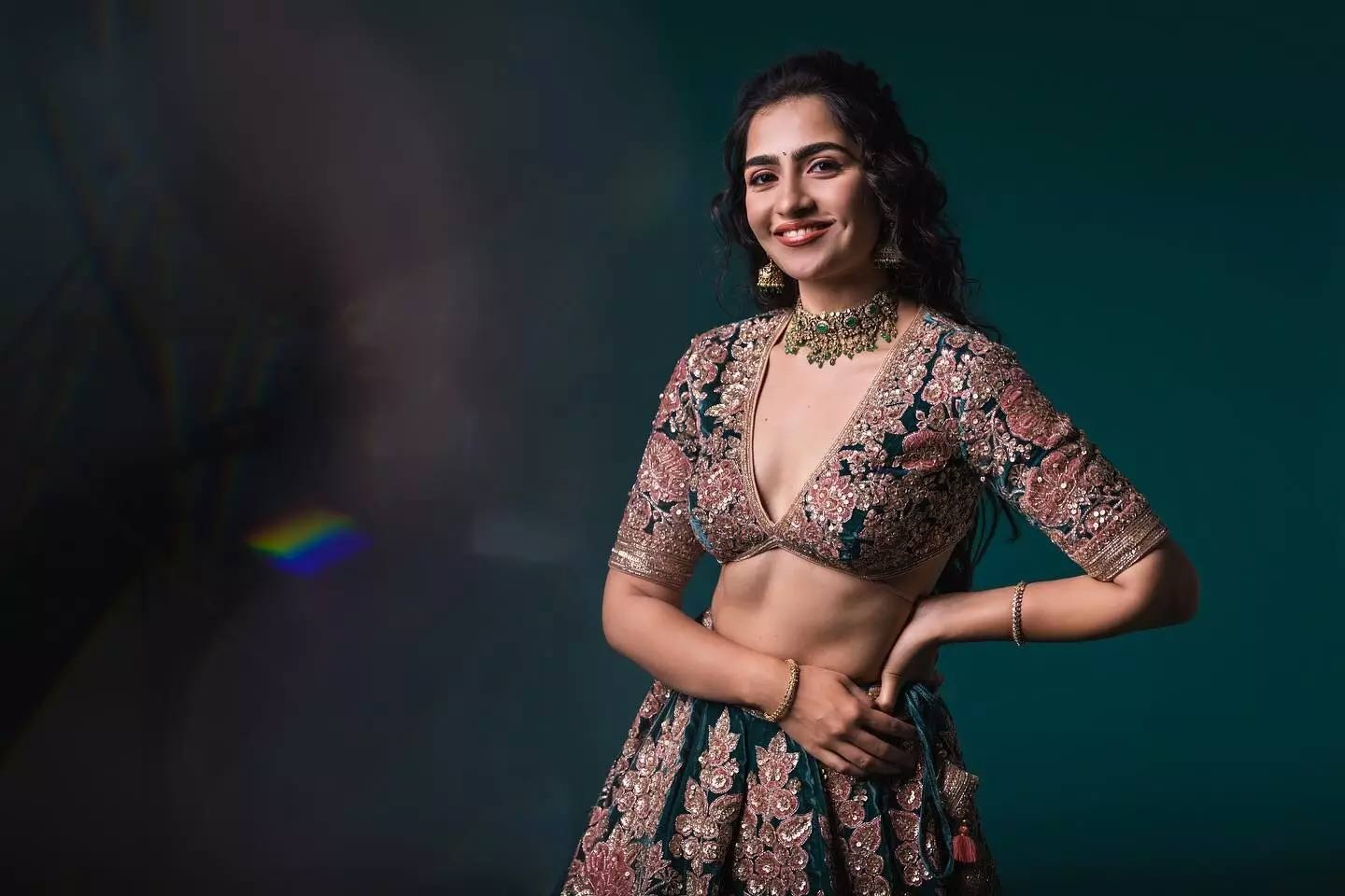 rukmini vasanth  ఎన్టీఆర్ తో ఛాన్స్.. పెరిగిన పారితోషికం 