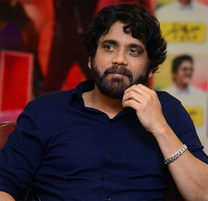 akkineni nagarjuna,akhil,naga chaitanya,director kalyan krishna,boyapati sreenu  ఇంకా నాగ్‌పై రూమర్లేనా...?