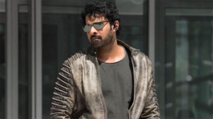 prabhas,saaho movie,post poned,sharwanand,adivi sesh  ‘సాహో’ వాయిదా.. అందుకే ధైర్యం చేస్తున్నారు