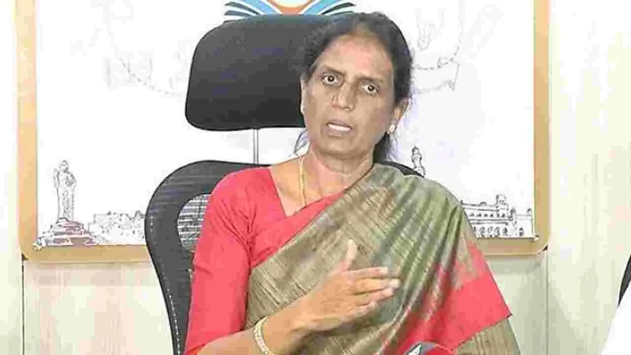 sabitha indra reddy  రేవంత్ సర్కార్ పై సబితా ఇంద్రారెడ్డి ఫైర్ 