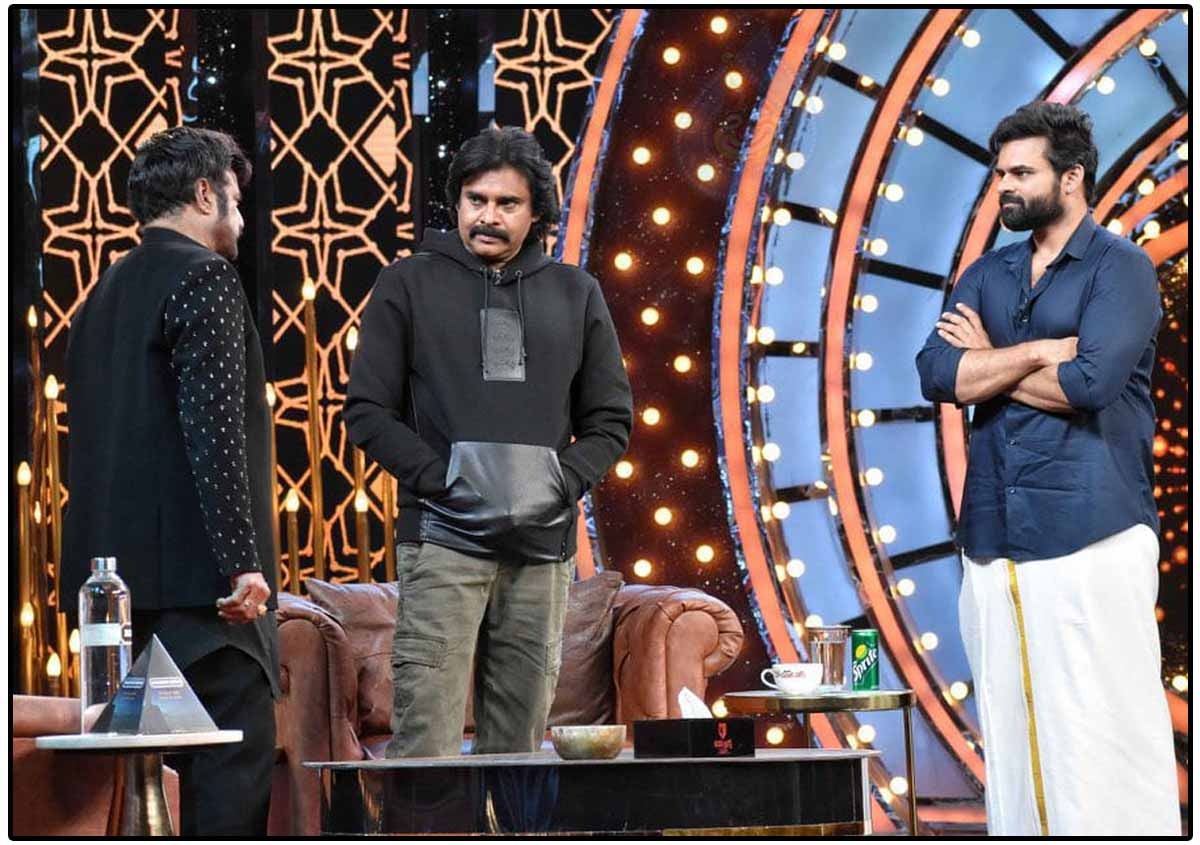 sai dharam tej and pawan kalyan unstoppable show pics viral