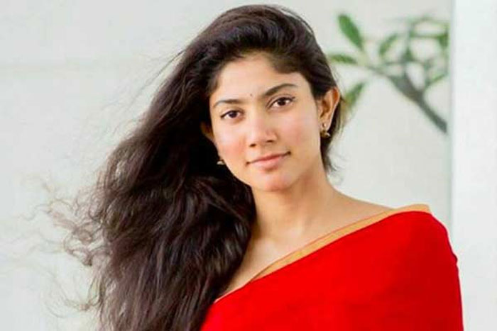 sai pallavi,dil raju,reject,srinivasa kalyanam movie  దిల్ రాజు మూవీకి నో చెప్పిందట! 