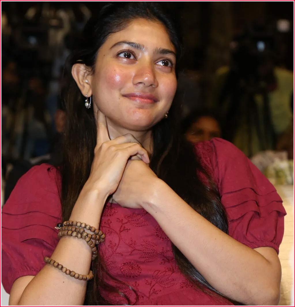 sai pallavi | వారిపై లీగల్ యాక్షన్ - సాయి పల్లవి 