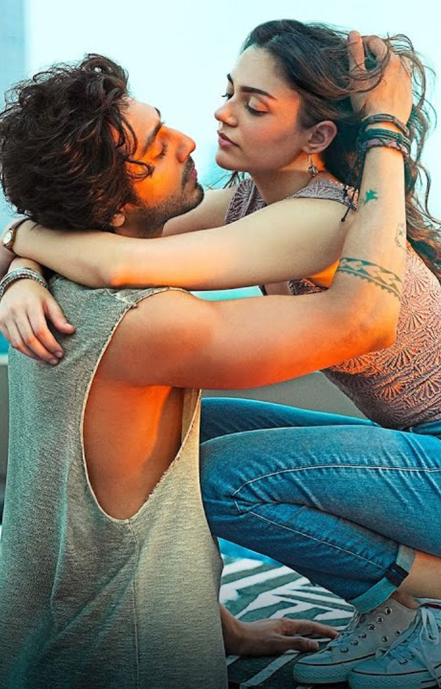 saiyaara  బాలీవుడ్ బ్లాక్ బస్టర్ సైయారా ఓటీటీ డేట్ 