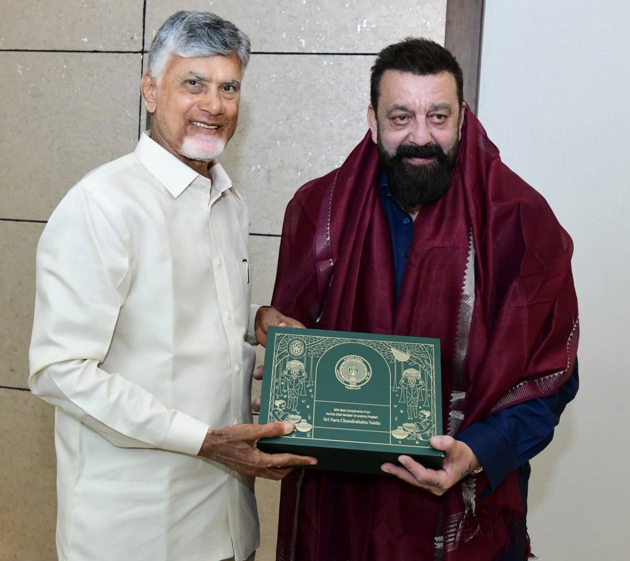 chandrababu  ఏపీ సీఎం తో సంజయ్ దత్ భేటీ 