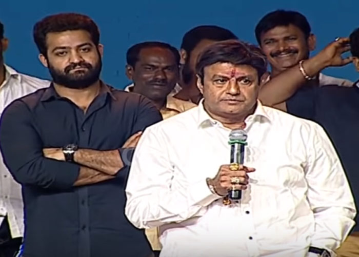 balakrishna,pooja hegde,hindi language,aravinda sametha,success meet  బాలయ్య స్పీచ్‌పై సెటైర్లే సెటైర్లు..!!