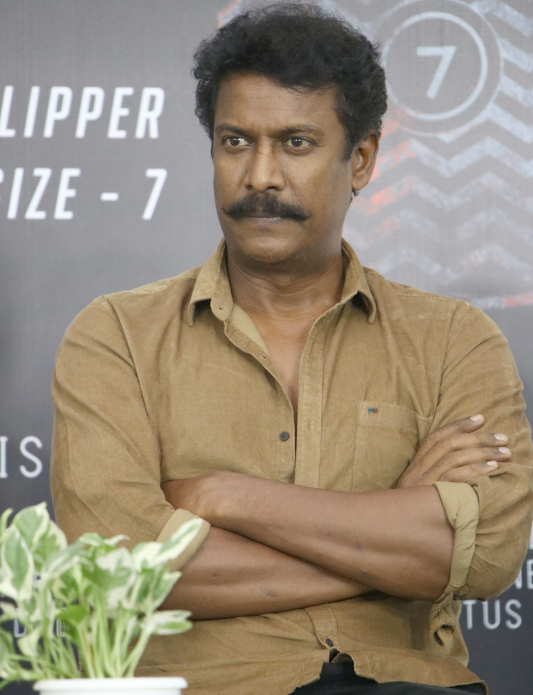 samuthirakani,samuthirakhani,sankar,ramcharan  సముద్రఖనికి ఏడు లక్షలు.. మనవాళ్ళతో బేరాలు