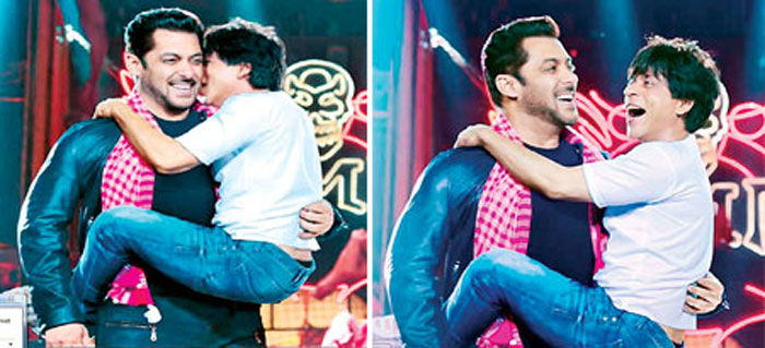 shah rukh khan,tight kiss,salman khan,zero  సల్మాన్ చంక ఎక్కిన షారుఖ్..!