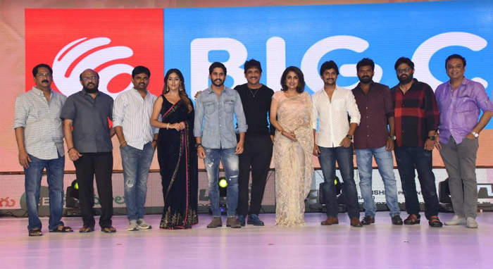 shailaja reddy alludu,pre release event,maruthi,naga chaitanya,nagarjuna,akkineni heroes  చైతూ సాఫ్ట్ అనుకుంటున్నారేమో..: నాగ్