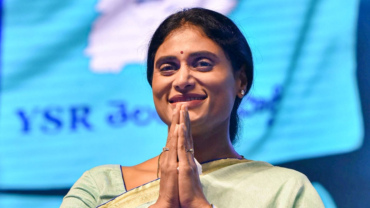 sharmila  రాజకీయాలకు బ్రేకిచ్చిన షర్మిల