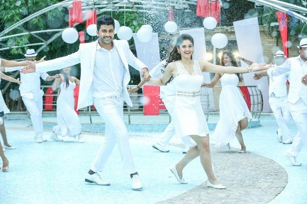 sharwanand,express raja,surabhi,dil raju,censor of express raja  శర్వానంద్‌ సుడి తిరగనుందా! 