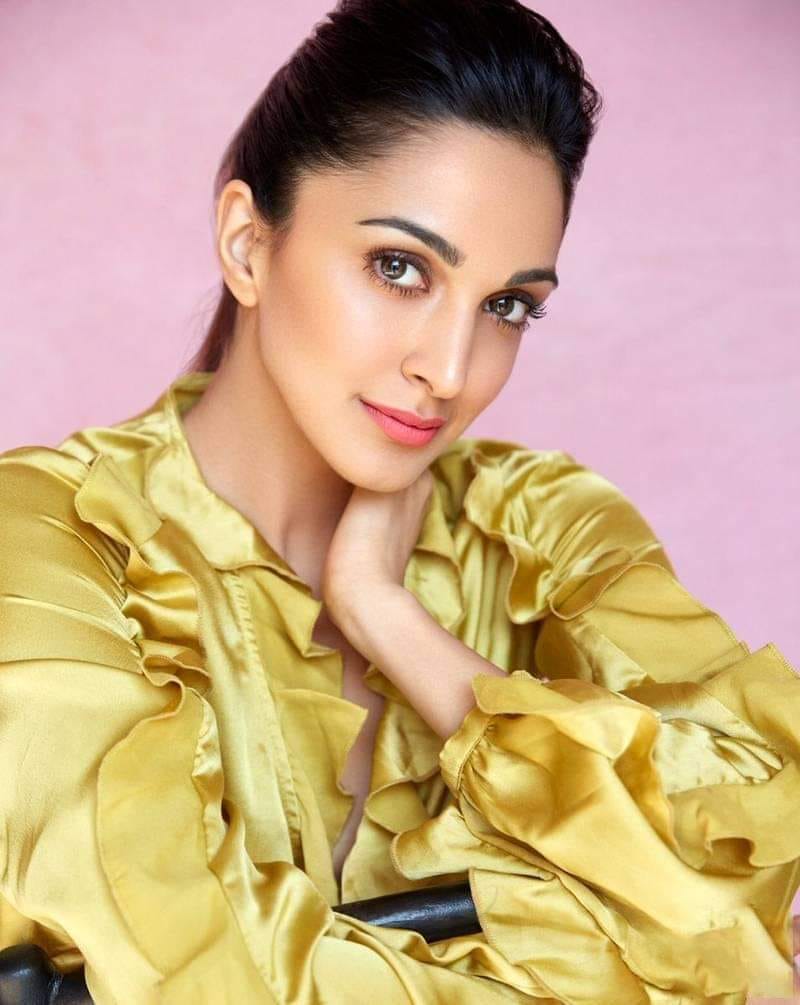 kiara advani,movie shootings,lock down,mumbai,maharashtra,resumes the shoot,mr. lele  షూటింగ్స్ తో ఎగ్జైట్ అవుతున్న హీరోయిన్