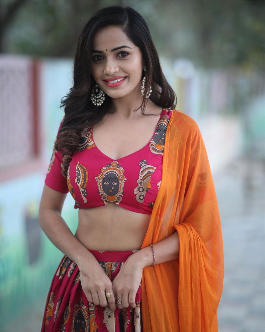 shobha shetty  దానికి బ్రేక్ ఇస్తున్న శోభా శెట్టి 