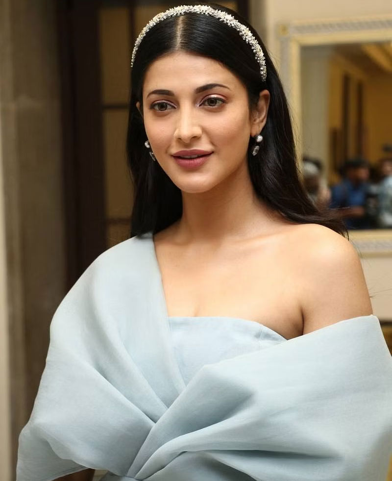 shruti haasan  మానసిక సమస్యతో బాధపడుతున్న శృతి  