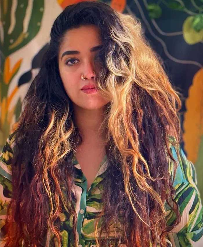 singer abhirami  గాయ‌నిపై ఆన్‌లైన్ వేధింపులు త‌ట్టుకోలేక‌