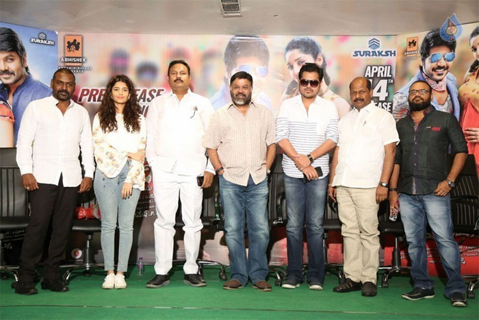 sivalinga,lawrence,p vasu,ritika singh,sakti vasu,sivalinga release press meet,sivalinga telugu movie  `శివ‌లింగ` తెలుగు, త‌మిళంలో పెద్ద హిట్టవుద్ది..!