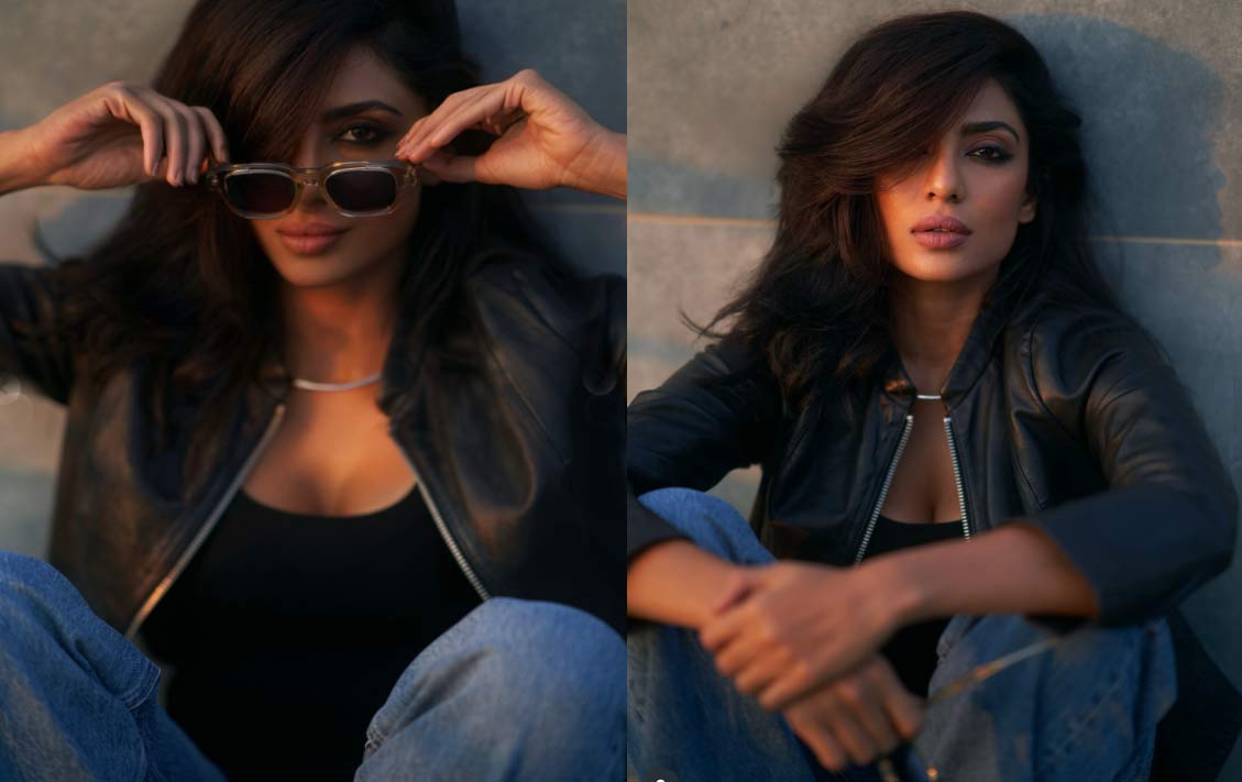 sobhita dhulipala  కిర్రాక్ ఫోజులతో మతి పోగొడుతోంది