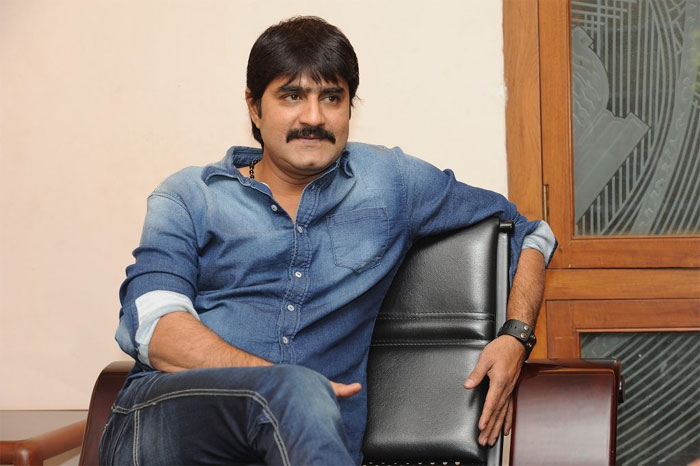 srikanth,erra cheera,key role,tollywood  ‘ఎర్రచీర‌’లో హీరో శ్రీ‌కాంత్ కీల‌క పాత్ర