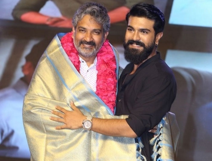 ss rajamouli,sye raa narasimha reddy,ram charan,magadheera  మరో 'మగధీర' కి స్కెచ్ అనుకోవచ్చా..?