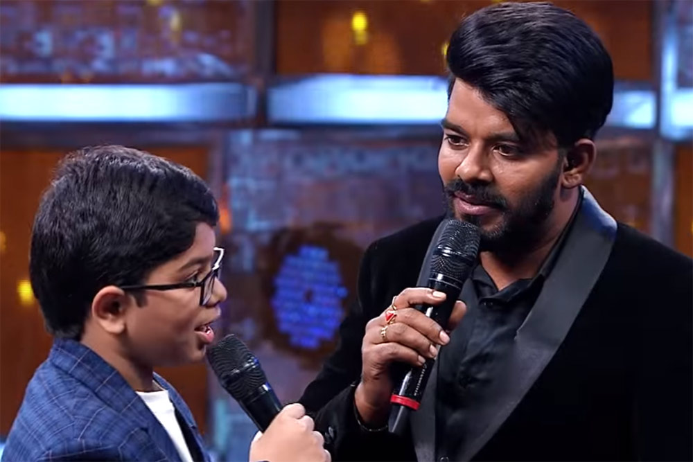 sudigali sudheer,anasuya,anchor,super singer juniors show,star maa  స్టార్ మా స్టేజ్ పై సుడిగాలి సుధీర్ యాంకరింగ్