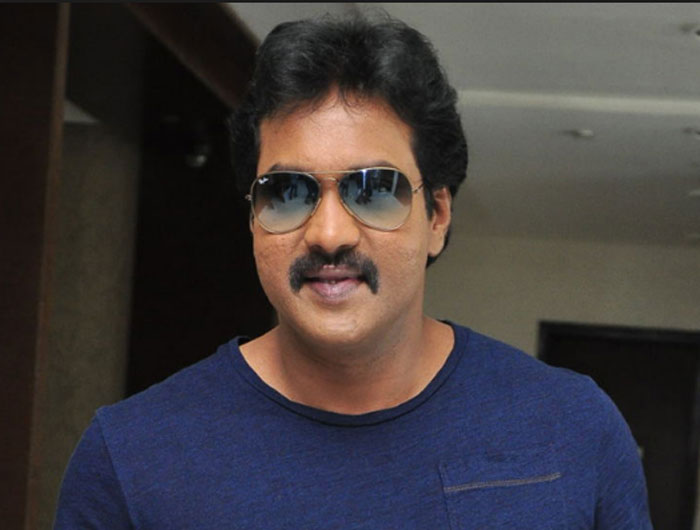 sunil,comedian,comeback,trivikram srinivas,raviteja,venkatesh  సునీల్‌ మంచి నిర్ణయం తీసుకున్నాడు!