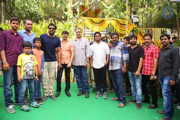 sunil,vamsikrishna akella,sudarsan reddy,rpa creations  'ఆర్.పి.ఎ.క్రియేషన్స్' వారి చిత్రం ప్రారంభం..!