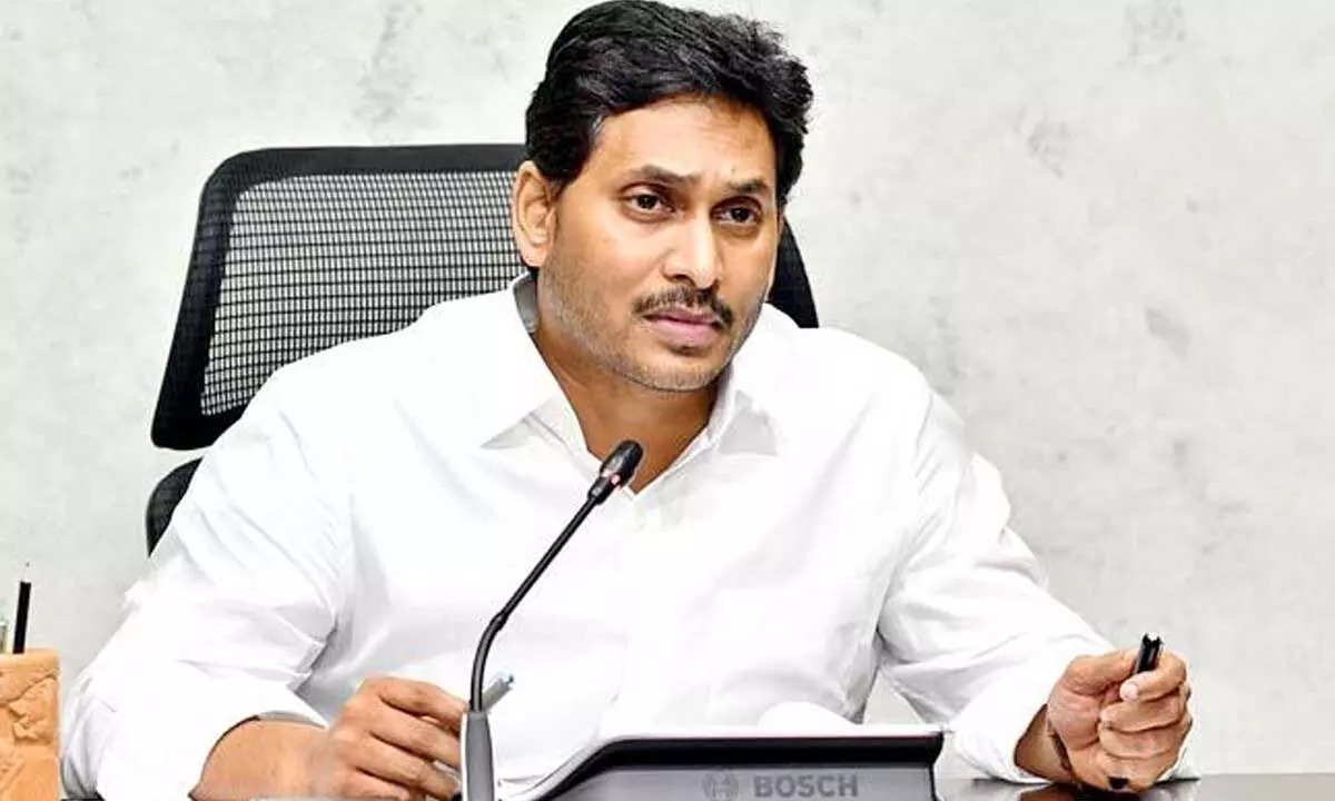 ys jagan mohan reddy  జగన్‌కు ఒకేరోజు రెండు దెబ్బలు..