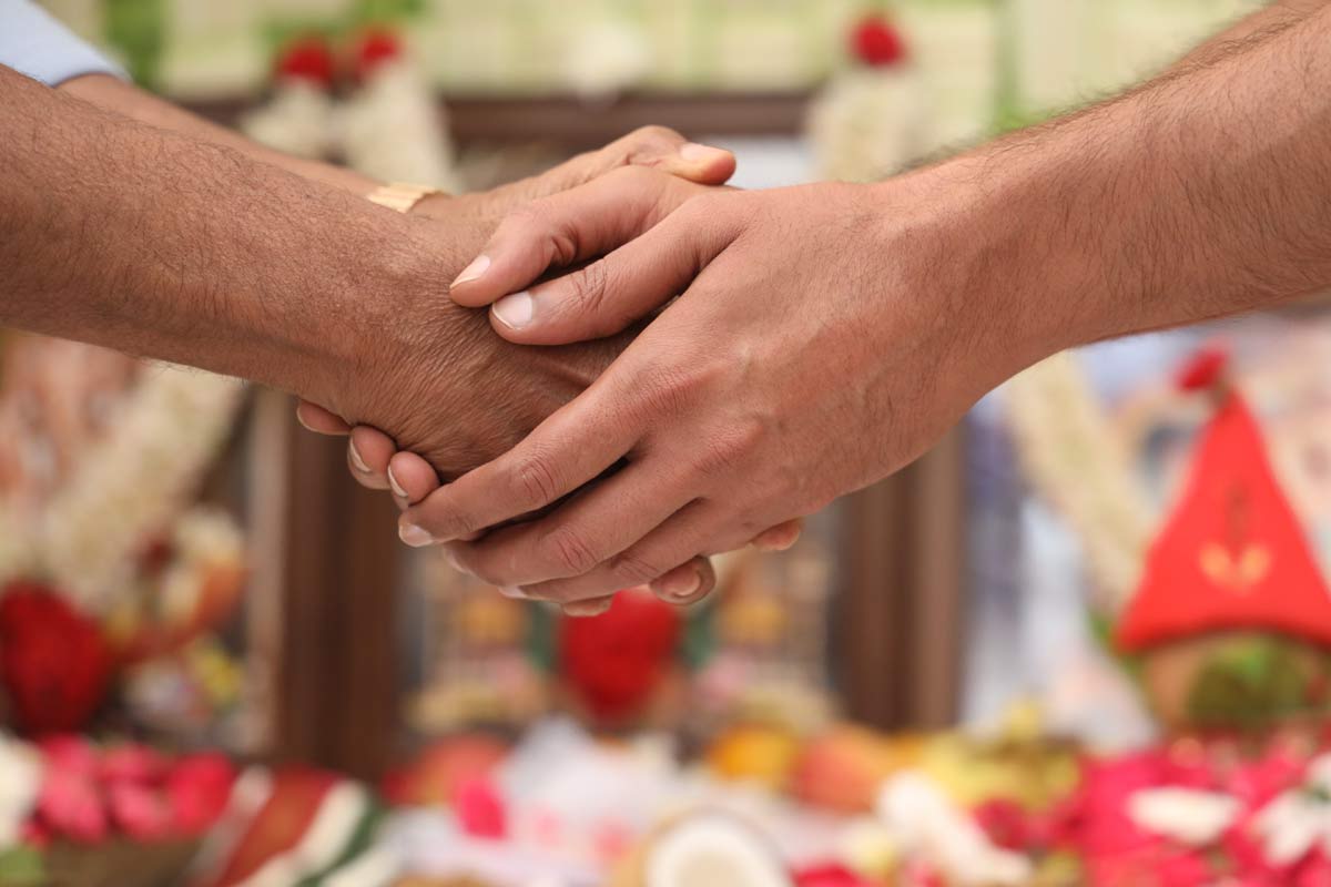 spirit  స్పిరిట్ లో ప్రభాస్ విలన్ పై సస్పెన్స్ కంటిన్యూ 