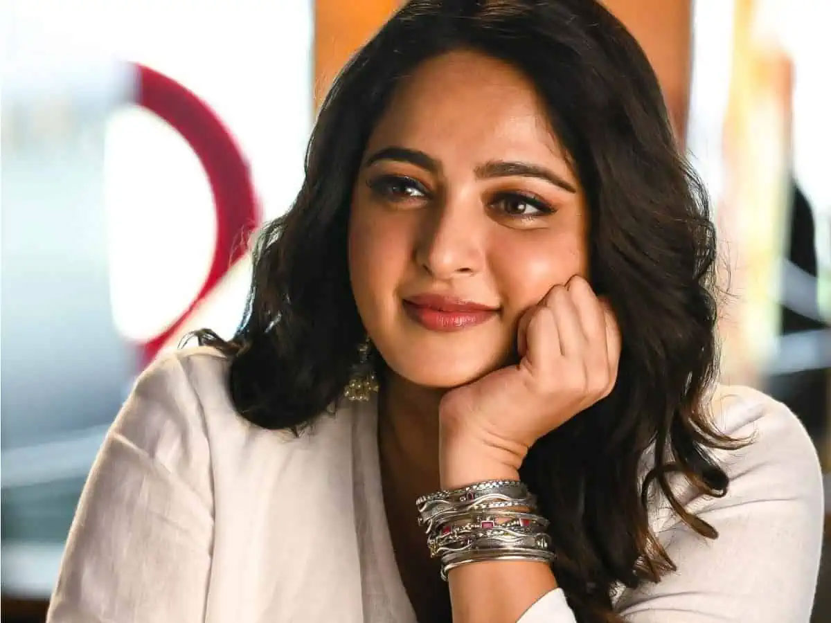 anushka   అనుష్క బిగ్ డెసిషన్ 