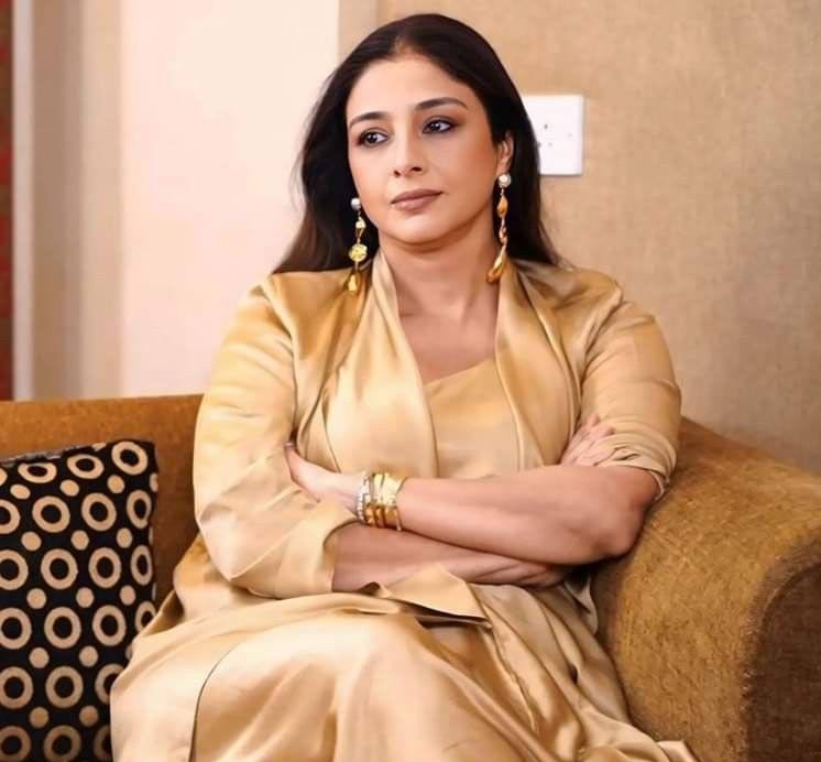 tabu  King100 లోకి ఎంటర్ అయిన టబు
