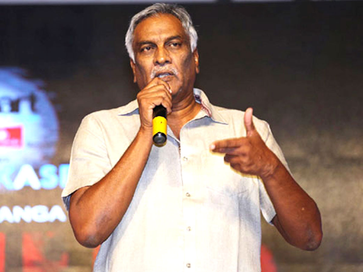 tammareddy bharadwaj,sensational comments,pawan kalyan,republic movie,sai dharam tej,ycp government  పవన్ పై తమ్మారెడ్డి సెన్సేషనల్ కామెంట్స్ 