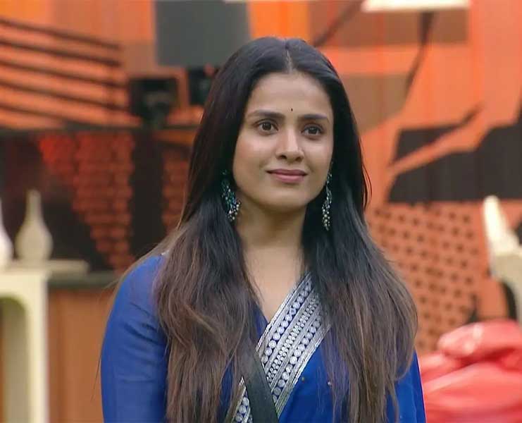 tanuja  BB 9: టాప్ 1 లో తనూజ